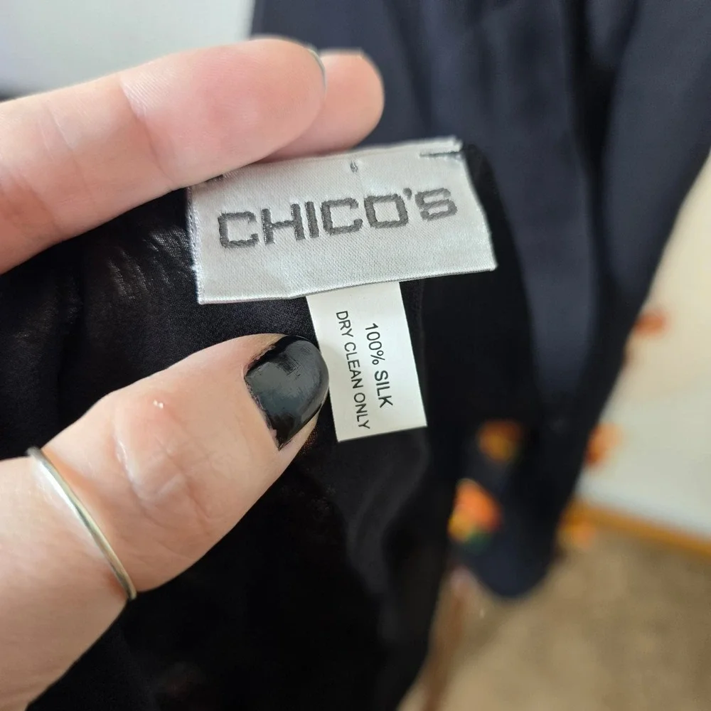Chicos excellent size